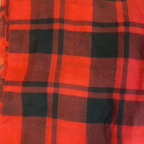 Buffalo Plaid Scarf - Picture 2 of 3